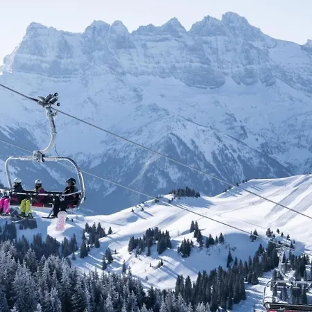 Апартаменты Corina Cn11 Quiet & Mountain 4 Pers *